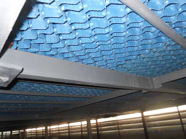 玻璃鋼冷卻塔填料更換.